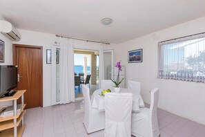 Apartment (A2) | Living room - Apartments Dragica (Okrug)