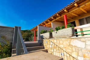 Building design - Apartments Eastern Paradise (Bol)