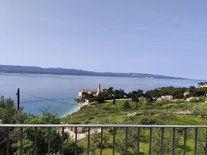 Water view - Apartments Eastern Paradise (Bol)