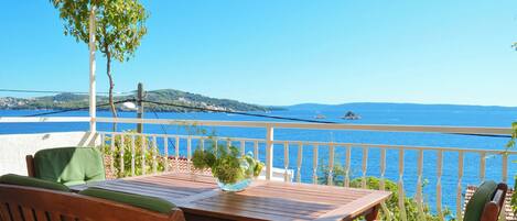 Apartemen (A2) | Pemandangan perairan