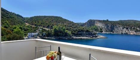 スタジオ (A3) | ウォーター ビュー