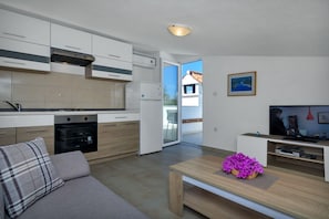 Apartment (A9) | Living room - Apartments Igor (Jelsa)