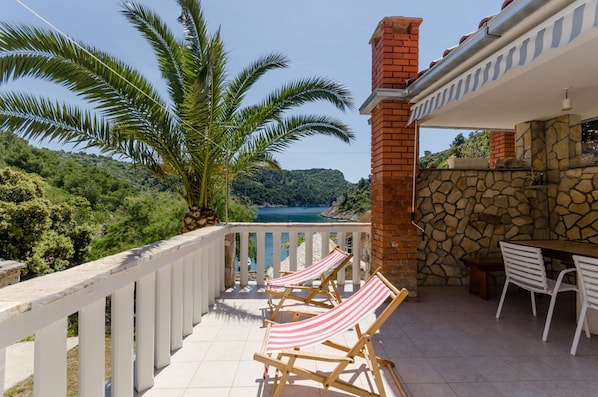 House | Water view - House Ancica (Solta)