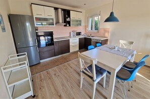 Apartment (A1) | Private kitchen - Apartment Petra (Rab)