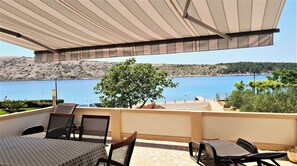 Apartment (A1) | Water view - Apartment Petra (Rab)