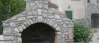 House Dragica