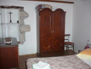 Tabla de planchar con plancha y wifi gratis 