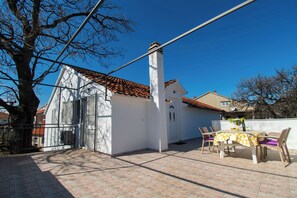Apartment (A2) | Balcony - Apartments Family Corner (Vodice)