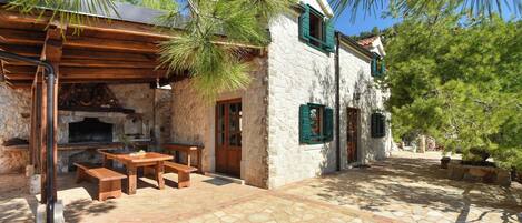 ลานระเบียง/นอกชาน