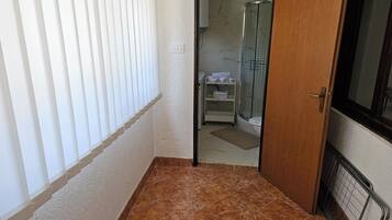 Apartment (A1) | Hallway