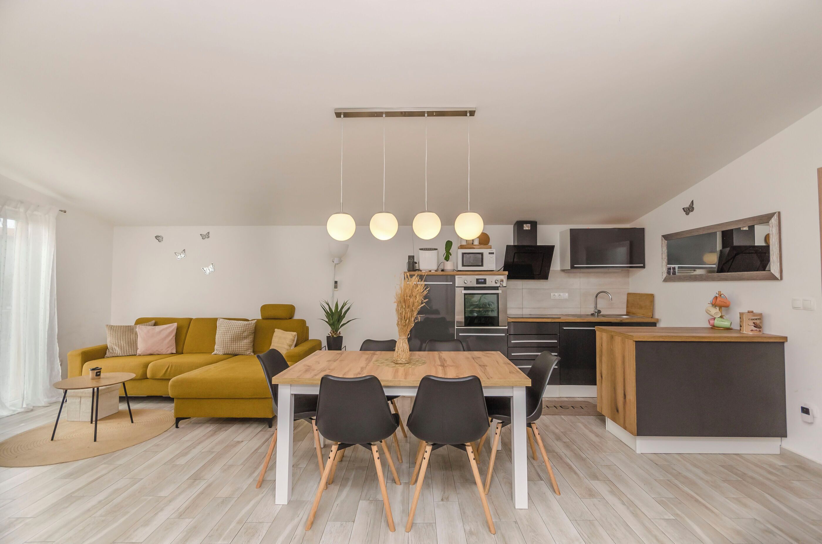 Apartment (A3) | Living room