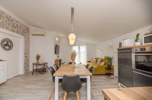 Apartment (A3) | Living room