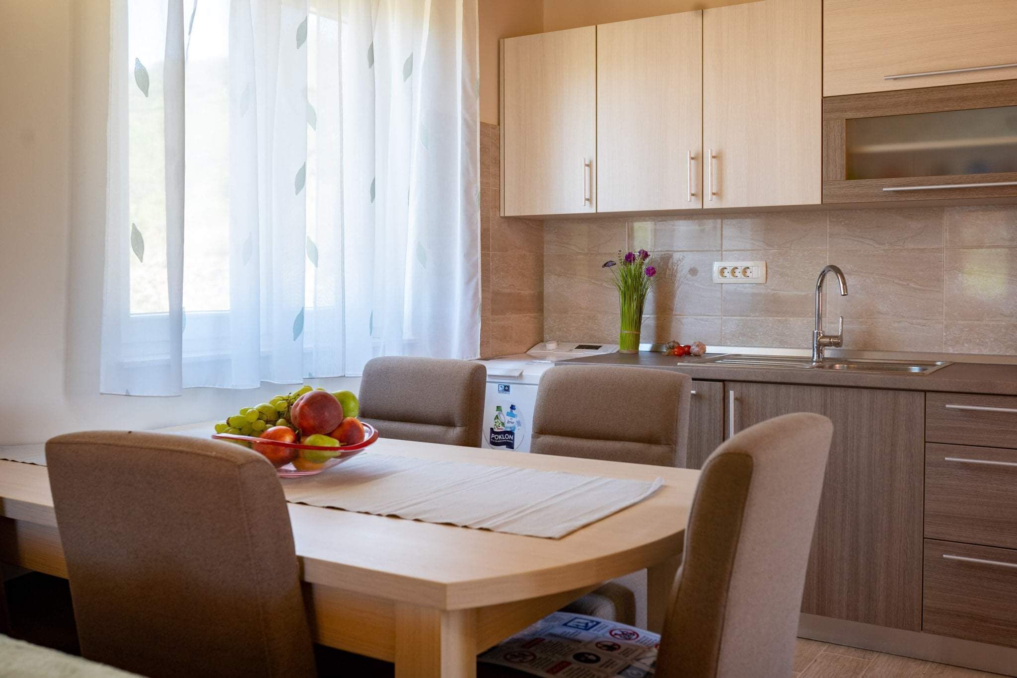 บ้านพัก | ครัวส่วนตัว | ตู้เย็น, เตาอบ, เตาประกอบอาหาร, เครื่องล้างจาน