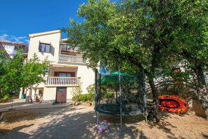 Building design - Apartments Barbara (Pakostane)