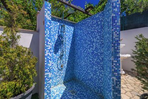 Exterior detail - Apartments Grozdana (Crikvenica)