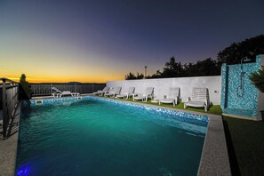 Outdoor pool - Apartments Grozdana (Crikvenica)