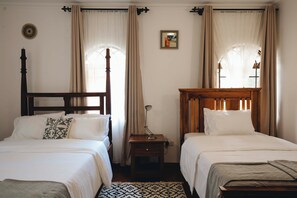 Kondominium Comfort, pemandangan kolam renang | Meja kerja dan Wi-Fi gratis