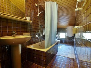 Apartment (A3) | Bathroom - Apartments Anamari (Rab)