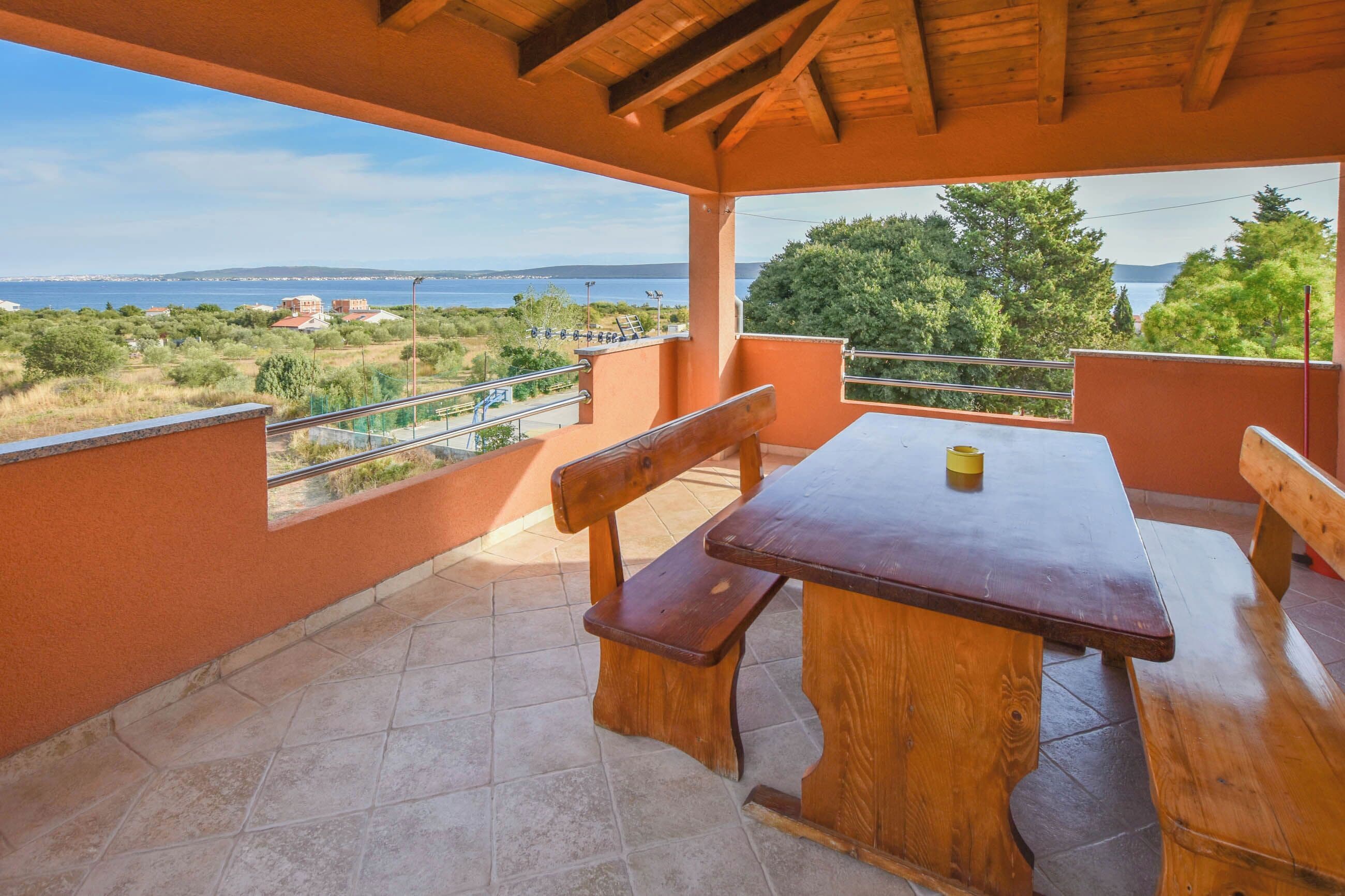 Apartment (A2) | Balkon