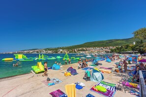 Beach - Apartment Kruno (Crikvenica)