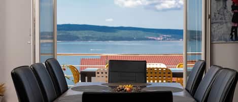 Apartamento (A7) | Opções para refeição
