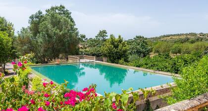 Agrotourism "Es Rafalet - Casa Amitger" countryside views, pool, Wi-Fi, A/C, and garden