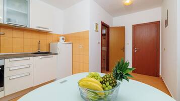 Leilighet (A3) | Eget kjøkken | Minikjøleskap