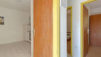 Apartment (A3) | Hallway