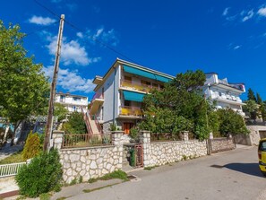 Building design - Apartment Mazor (Crikvenica)