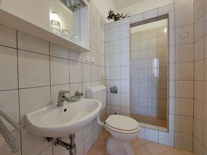 Room (S1) | Bathroom - Rooms Nada (Vinodol)