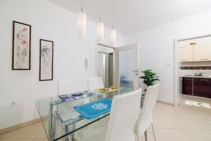 Apartment (A1) | Private kitchen - Apartment Villa Sara (Crikvenica)