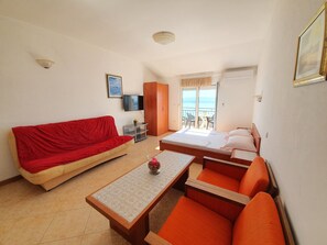 Studio (A2) | Living room - Apartments Badnje (Crikvenica)