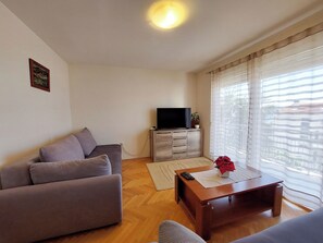 Apartment (A1) | Living room - Apartment Tamarut (Crikvenica)