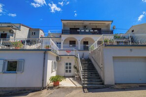 Building design - Apartments Jasna (Senj)