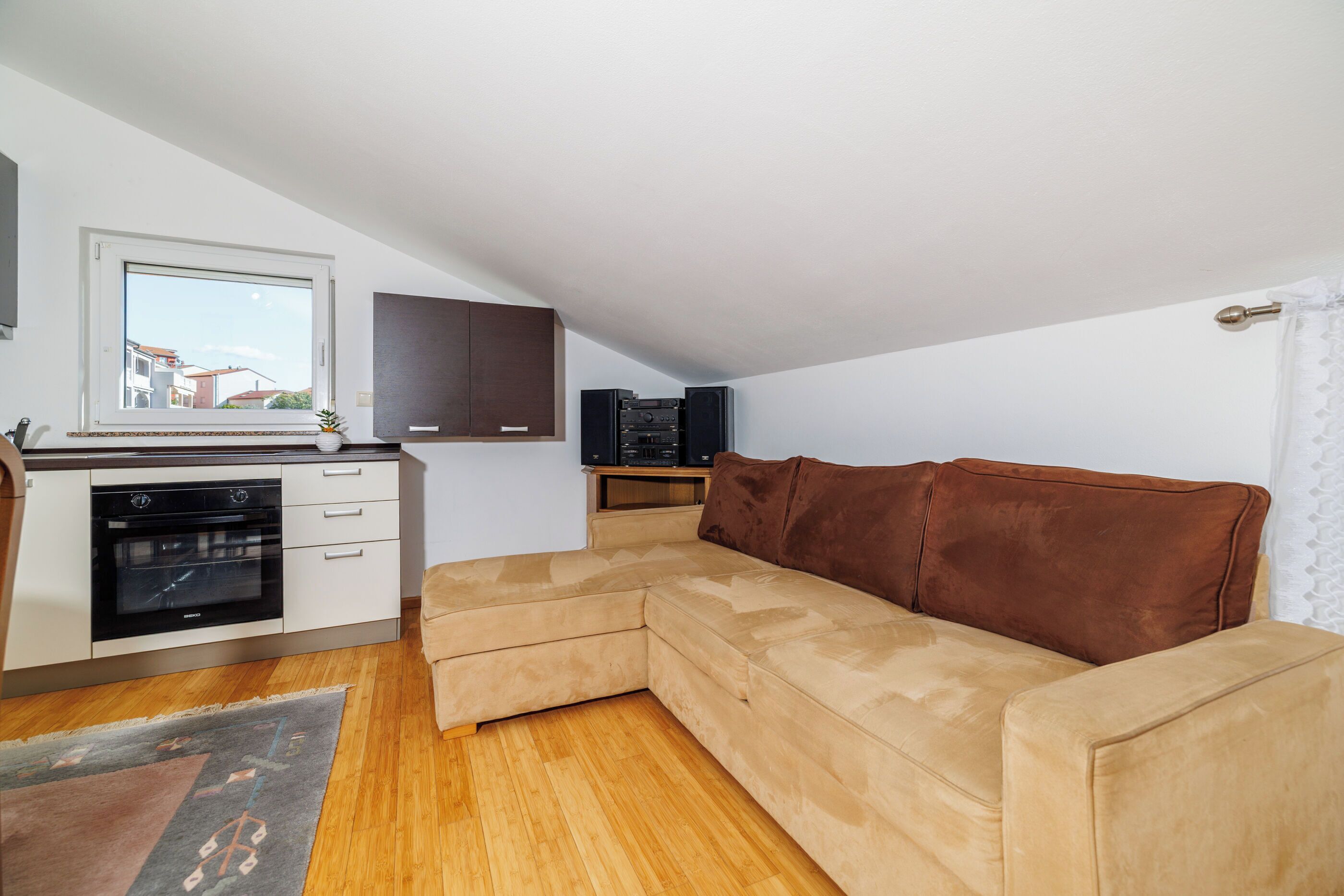 Căn hộ (A3) | Phòng khách