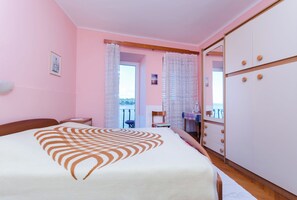 Room (S2) | Free WiFi - Rooms Sonja P (Rab)
