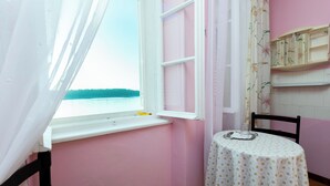 Unclassified image, 3 of 26, button - Rooms Marica B (Rab)