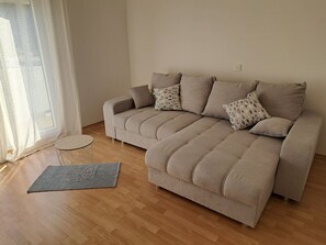 Apartment (A2) | Living room - Apartments Frankica (Rab)
