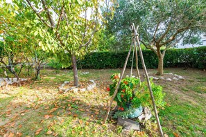 Courtyard - Apartments Frankica (Rab)