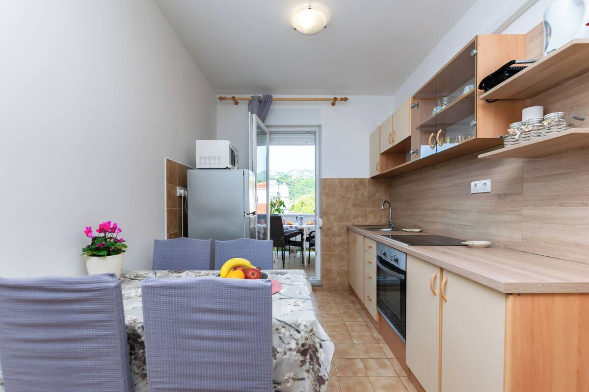 Apartment (A2) | Private kitchen