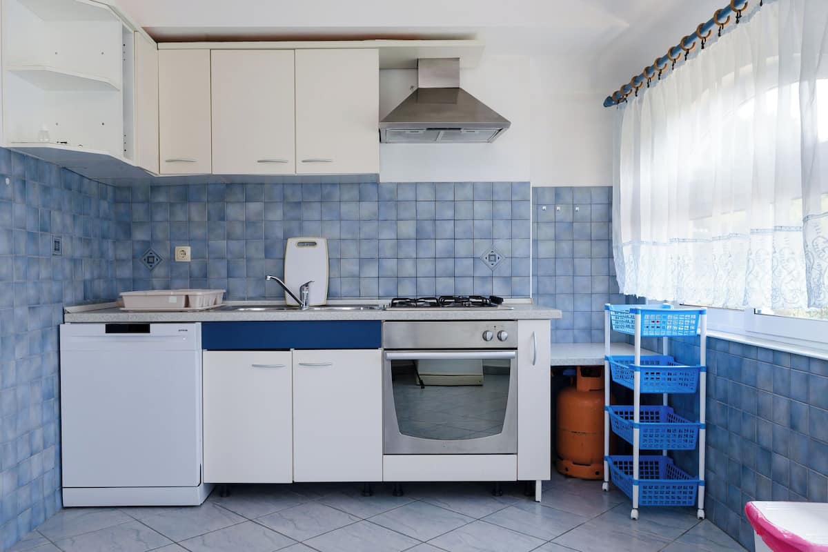 Apartemen (A1) | Dapur pribadi | Mesin espresso, lemari es, microwave, dan oven