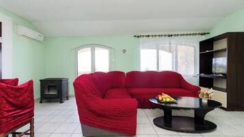 Apartment (A1) | Living room
