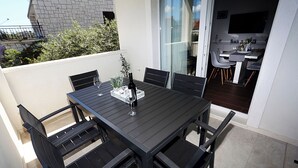 Apartment (A1) | Balcony - Apartment Romarin (Supetar)