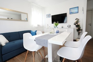 Apartment (A1) | Bahagian dalam