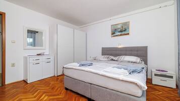 Apartemen (A1) | Setrika/meja setrika dan Wi-Fi gratis