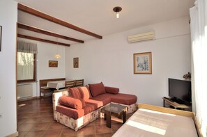 Apartment (A1) | Living room - Apartments Boris (Umag)