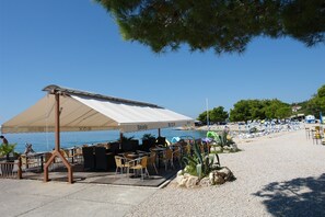Beach - Apartments Matilda (Crikvenica)