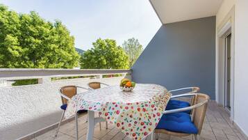 Apartment (A2) | Terrace/patio