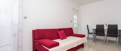 Apartment (A1) | Living room