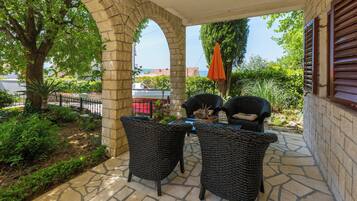 Apartamento (A2) | Terraço/pátio